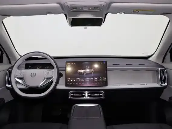 Leapmotor B10 Leapmotor B10 2025 510 Enjoy Edition 2025 — миниатюра 5