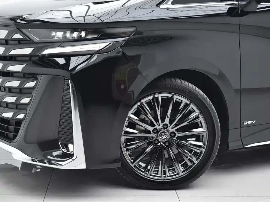 Toyota Crown Vellfire Vellfire 2024 Crown Hybrid 2.5L Supreme Executive Edition 2024 — миниатюра 2