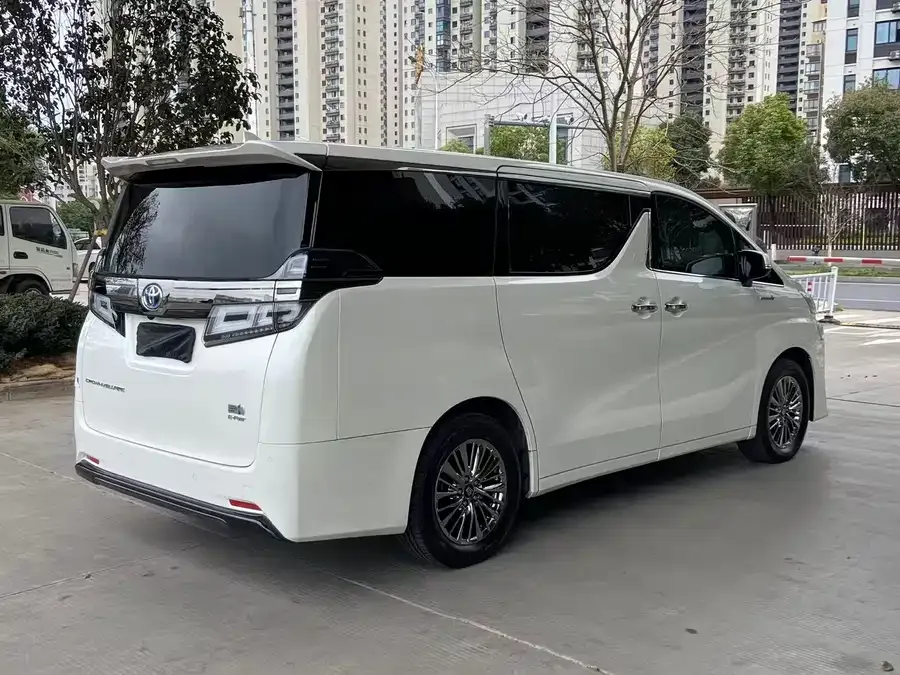 Toyota Crown Vellfire Vellfire 2021 Crown Hybrid 2.5L HV Luxury Edition 2022 — миниатюра 2