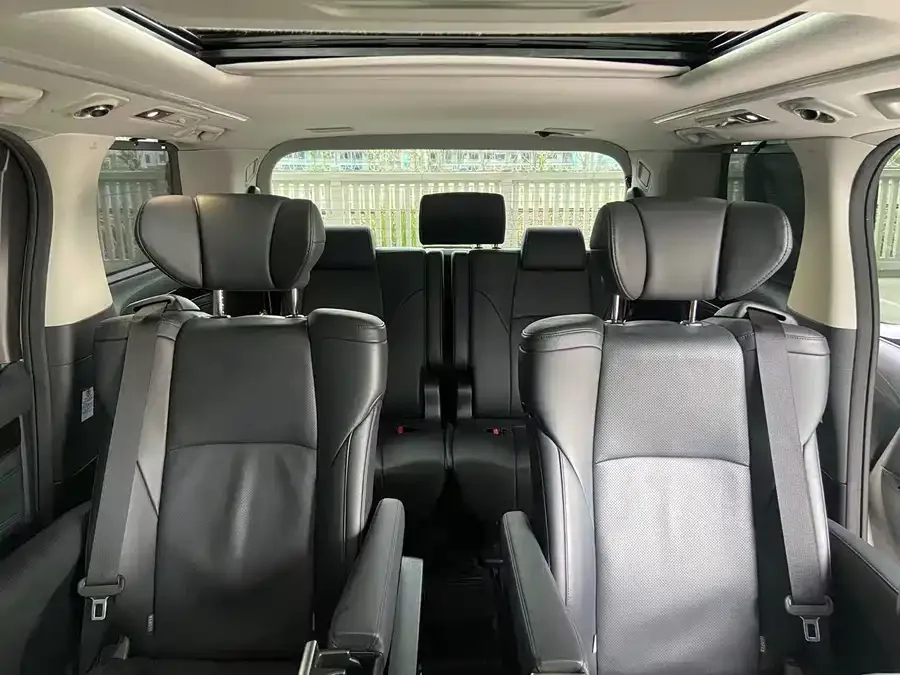 Toyota Crown Vellfire Vellfire 2021 Crown Hybrid 2.5L HV Luxury Edition 2022 — миниатюра 3