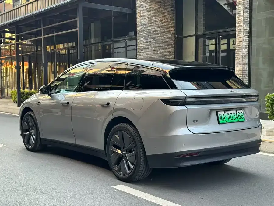 Li Auto i6 Li Auto i6 2025 AWD Standard Edition 2026 — миниатюра 4