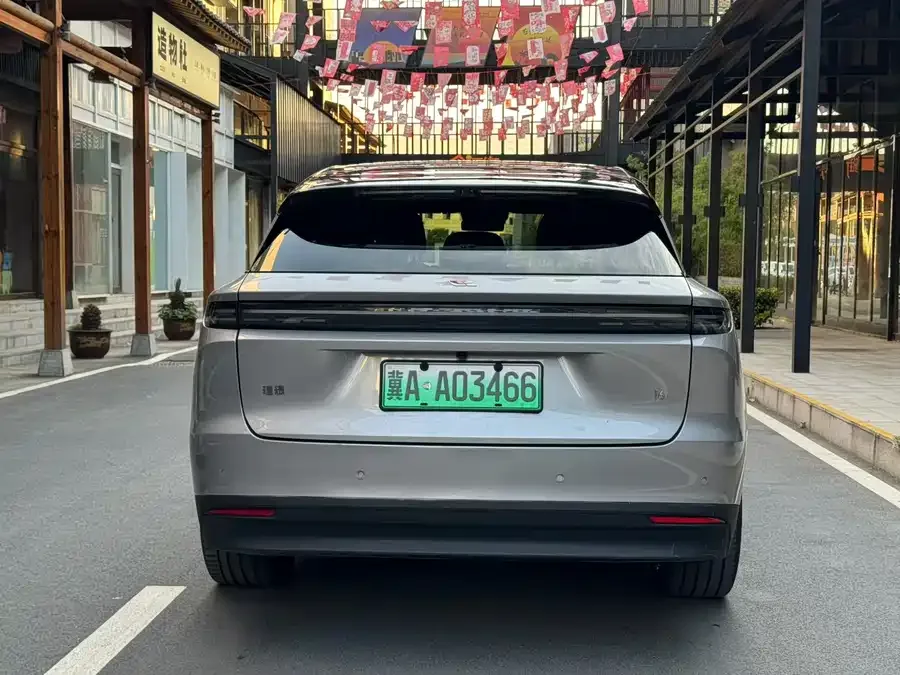 Li Auto i6 Li Auto i6 2025 AWD Standard Edition 2026 — миниатюра 5