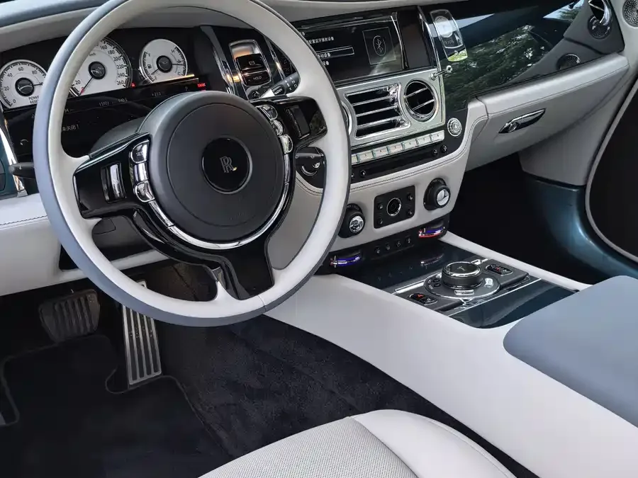 Rolls-Royce Phantom Phantom 2018 6.6T standard model 2023 — миниатюра 5