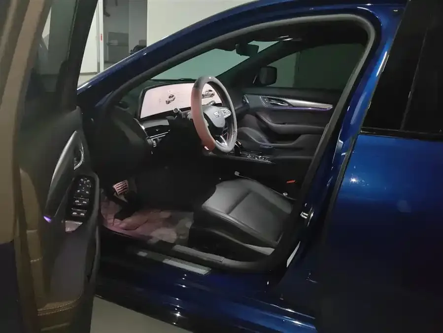 Cadillac CT5 2024 28T Premium Model 2025 — миниатюра 3
