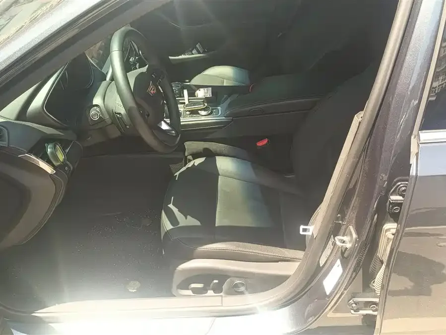 Cadillac CT5 2022 28T Luxury Edition (Standard Edition) 2022 — миниатюра 3