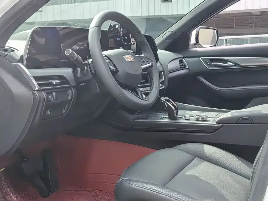 Cadillac CT5 2024 28T Luxury Pro 2025 — миниатюра 3