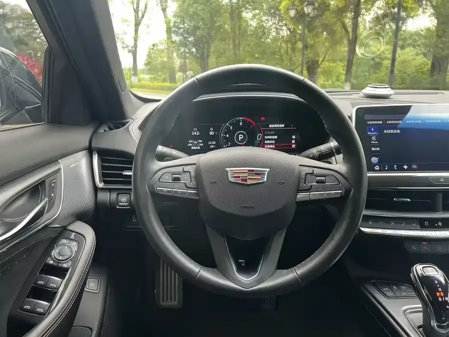 Cadillac CT5 2023 28T Premium Edition 2024 — миниатюра 3