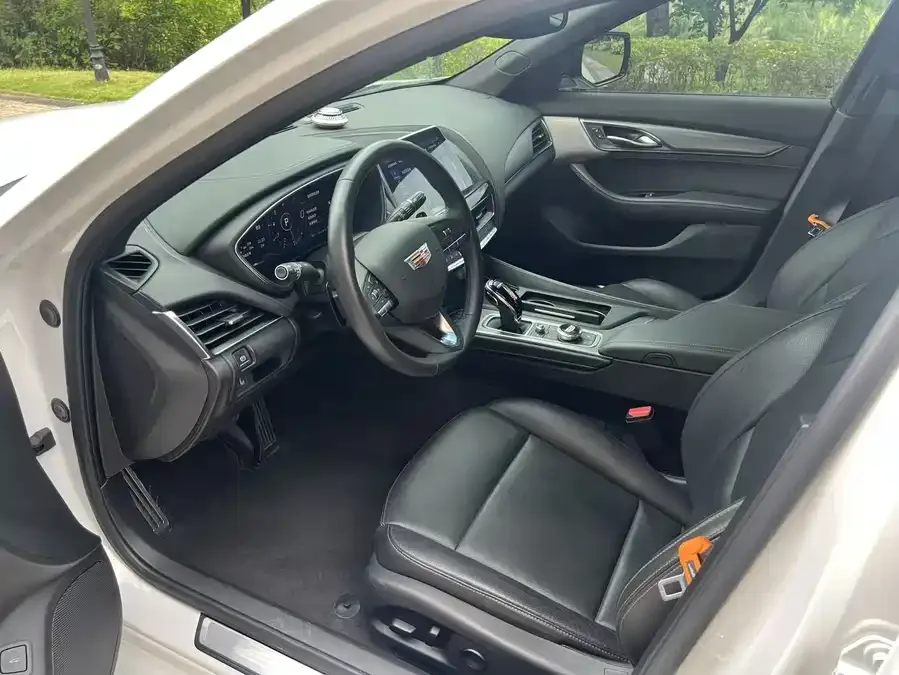Cadillac CT5 2023 28T Premium Edition 2024 — миниатюра 5