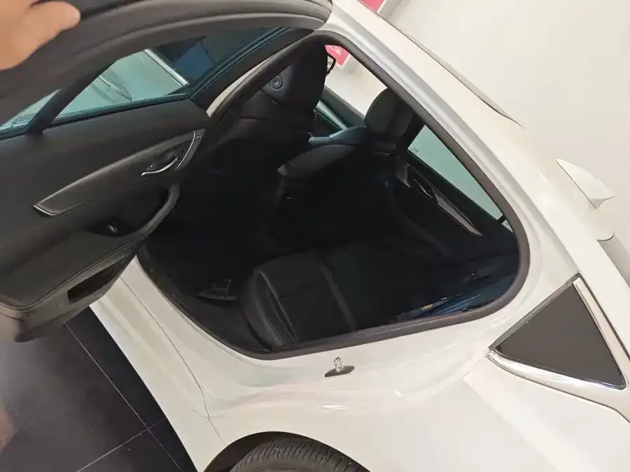 Cadillac CT5 2022 28T Premium Edition 2022 — миниатюра 3
