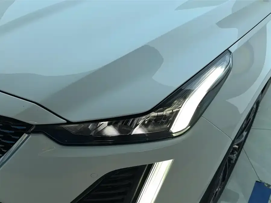 Cadillac CT5 2022 28T Luxury Edition 2023 — миниатюра 2