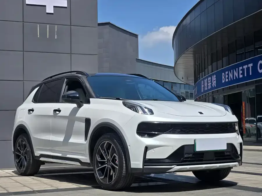 Lynk & Co 01 EM-P Lynk & Co 01 EM-P 2023 1.5TD EM-P Morning Edition 2022 — миниатюра 3
