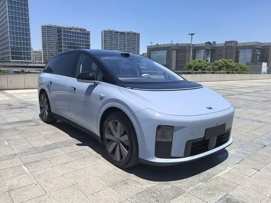 Li Ideal i8 Ideal i8 2025 Standard Edition 2025 — миниатюра 5