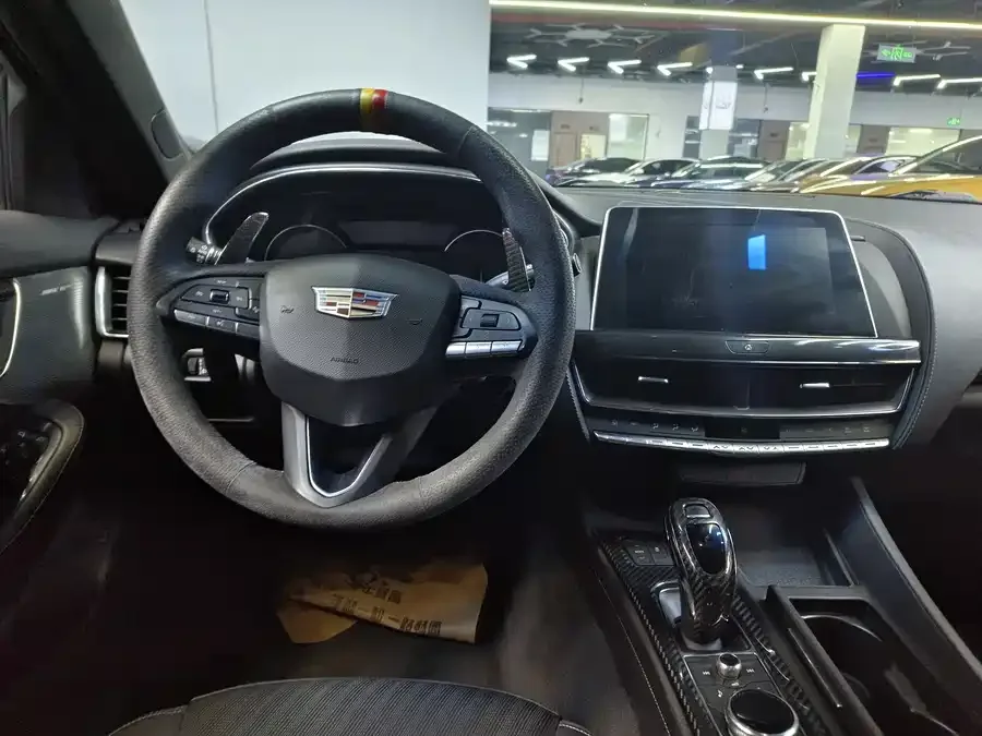 Cadillac CT5 2022 28T Luxury Edition 2022 — миниатюра 3