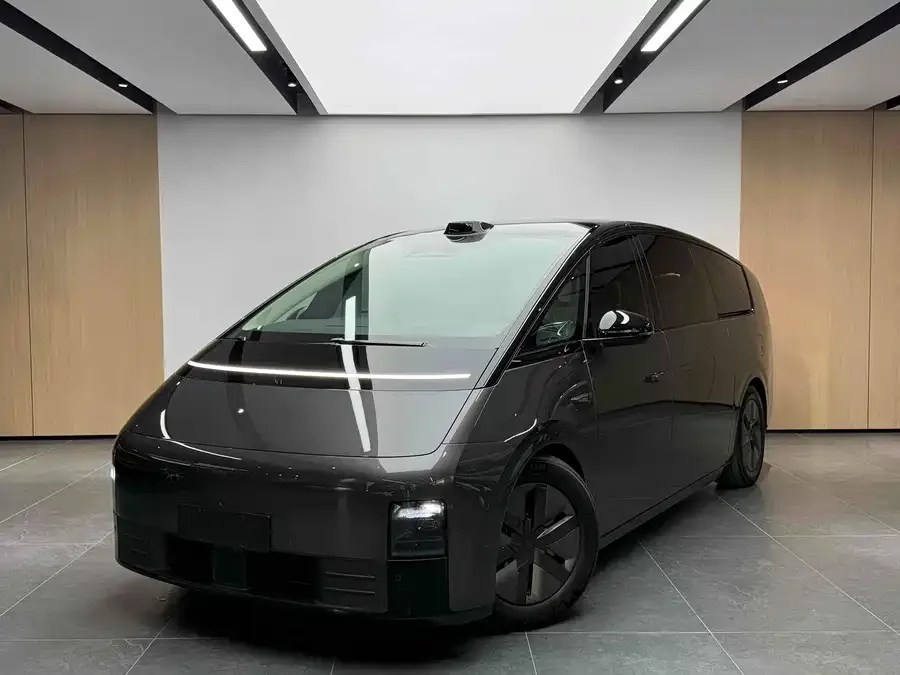 Li Xiang MEGA 2024