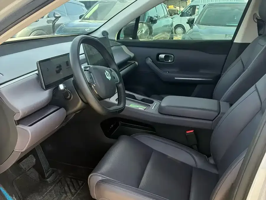 Leapmotor C10 Leapmotor C10 2026 530 Comfort Edition 2025 — миниатюра 4
