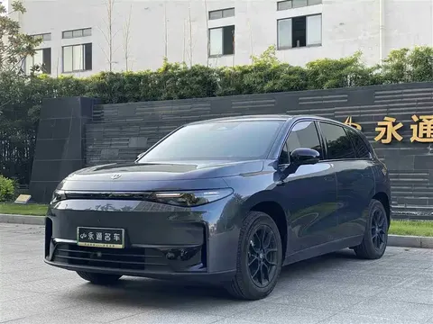 Leapmotor C10 2025 buy in Moscow