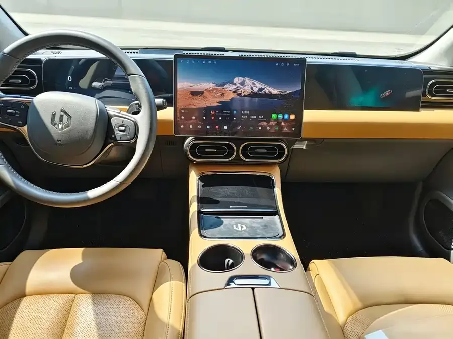 Leapmotor C01 Leapmotor C01 2024 Pure Electric 525 Premium Edition 2025 — миниатюра 2