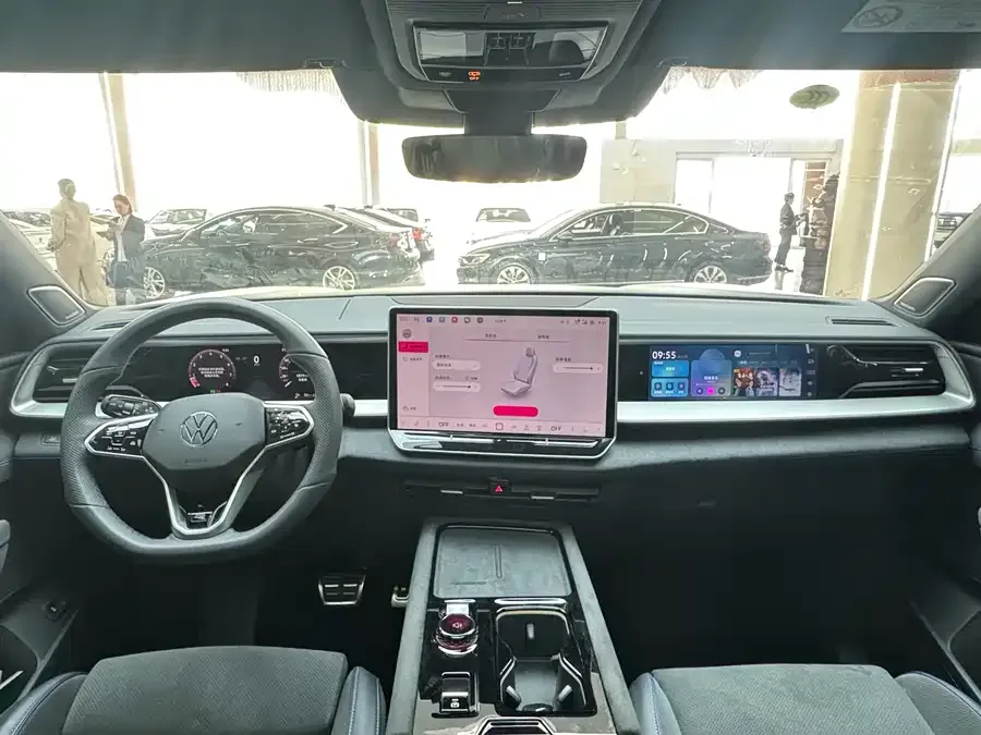 Volkswagen Teramont 2025 Touron Pro 450TSI 4WD Summit Edition 2025 — миниатюра 5