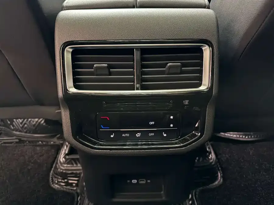 Volkswagen Teramont 2024 Touron 380TSI 4WD Luxury Edition 2024 — миниатюра 3