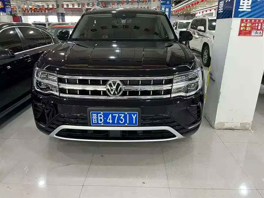 Volkswagen Teramont 2024 Touron 380TSI 4WD Dragon Edition 2024 — миниатюра 3