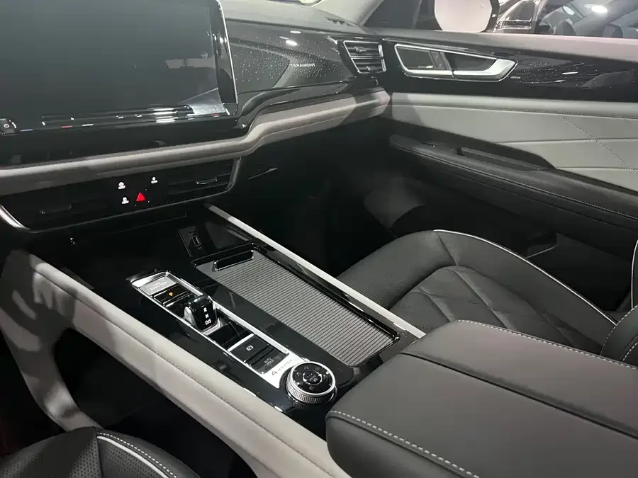 Volkswagen Teramont 2024 Touron 380TSI 4WD Longxiang Edition 2025 — миниатюра 5