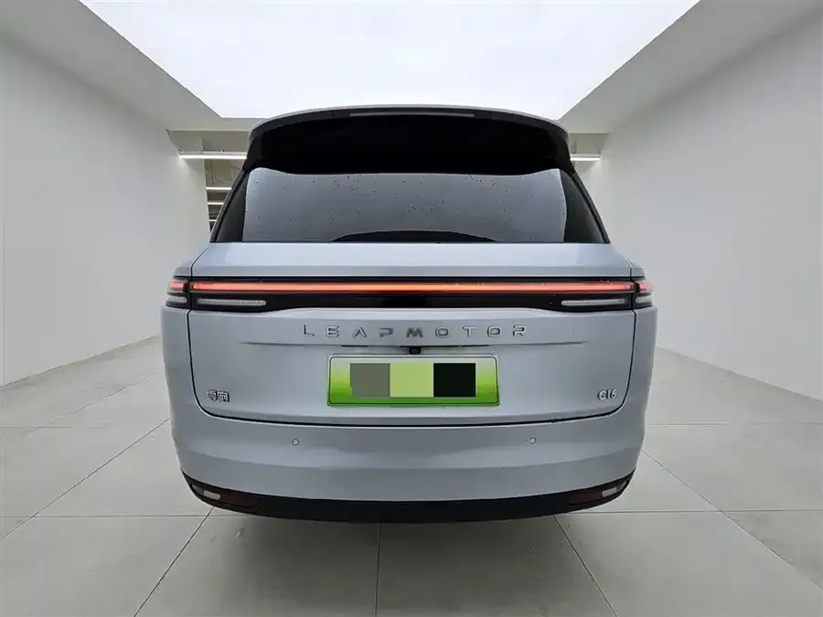 Leapmotor C16 Leapmotor C16 2024 Pure Electric 520 Premium Edition 2024 — миниатюра 2