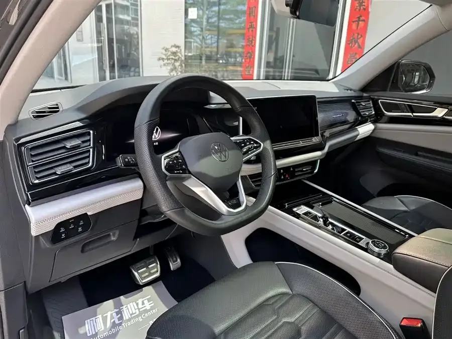 Volkswagen Teramont 2022 Touron Touron X 380TSI 4WD flagship version 2023 — миниатюра 3