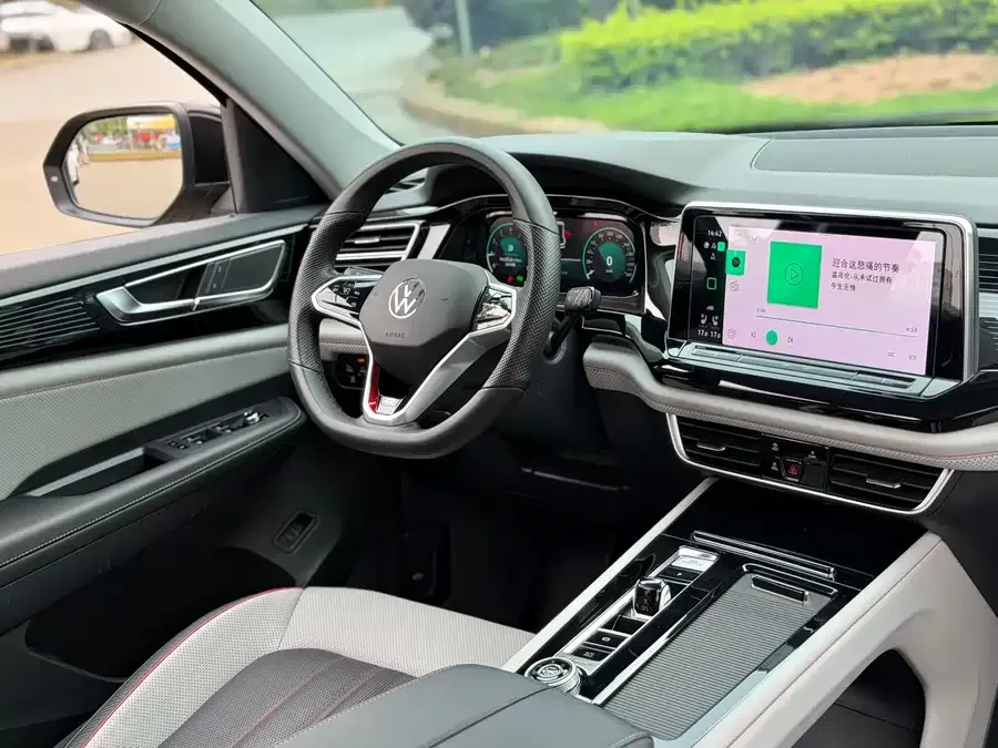 Volkswagen Teramont 2023 Touron Touron X Modified 380TSI 4WD Luxury Edition 2024 — миниатюра 3