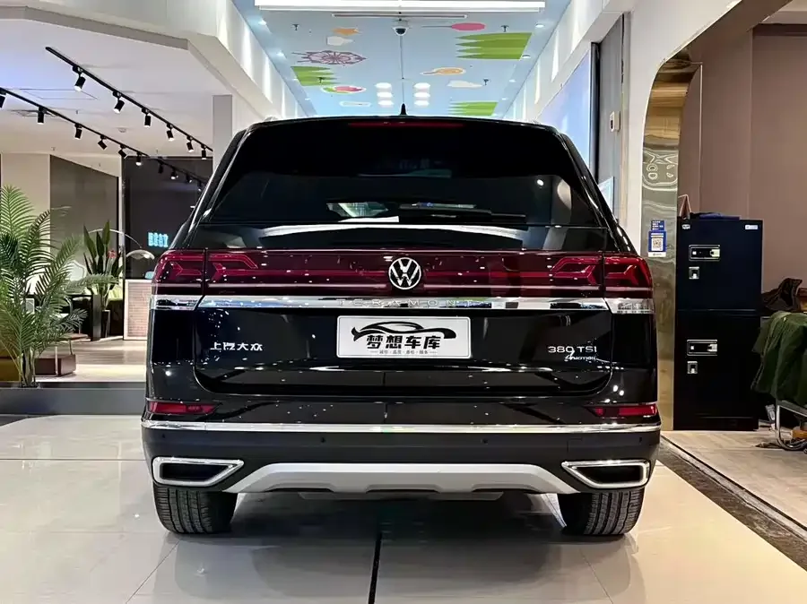 Volkswagen Teramont 2023 Touron 380TSI 4WD Luxury Edition 2023 — миниатюра 5