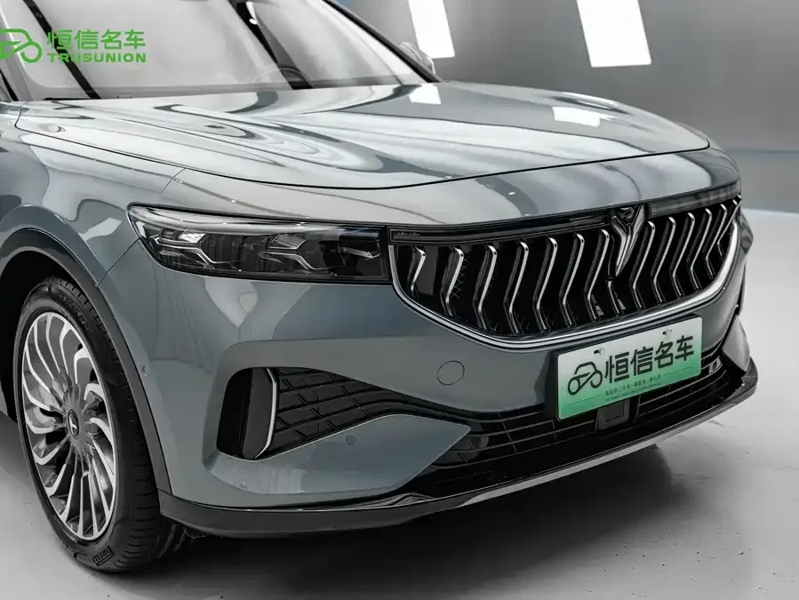Voyah Lantu FREE VOYAH FREE 2021 4WD Extended Range First Commemorative Edition Exclusive Luxury Package 2022 — миниатюра 3