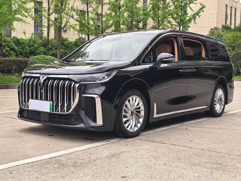 Voyah Lantu Dreamer 2023 buy in Moscow