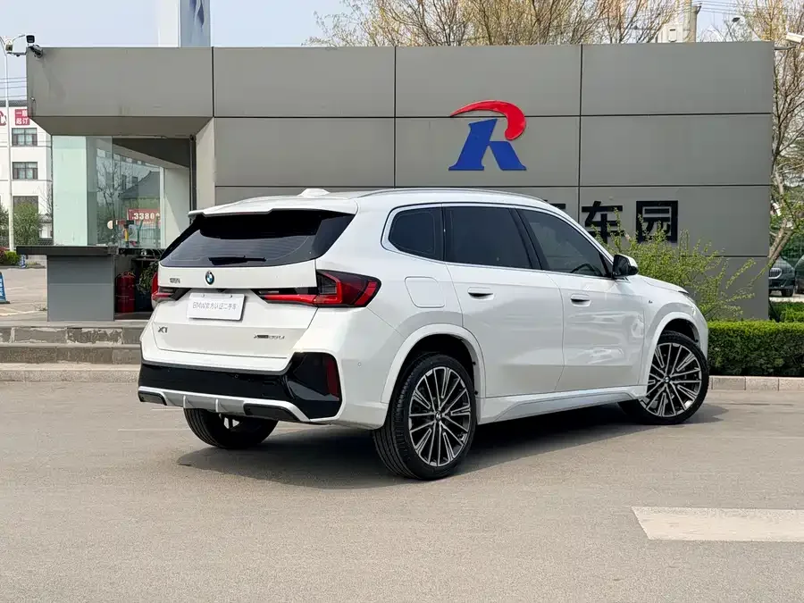 BMW X1 2024 xDrive25Li X Design Package 2025 — миниатюра 3