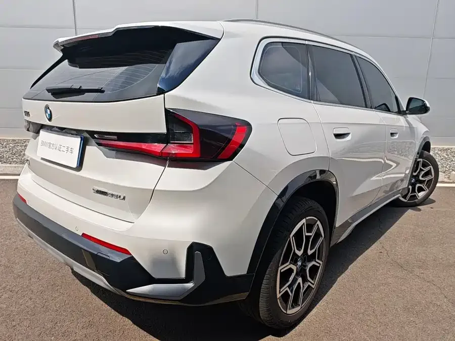 BMW X1 2025 sDrive25Li X Design Package 2025 — миниатюра 3