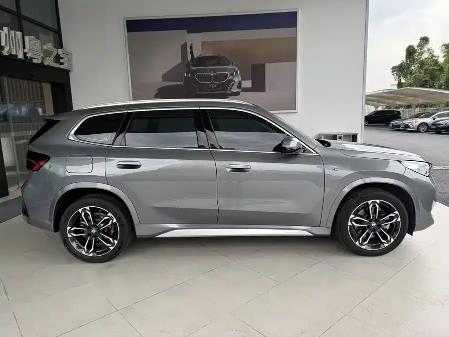 BMW X1 2023 sDrive25Li X Design Package 2024 — миниатюра 2