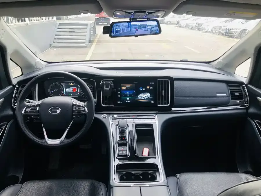 GAC Trumpchi M8 Trumpchi M8 2023 Lingxiu Series 390T Exclusive Edition 2023 — миниатюра 3