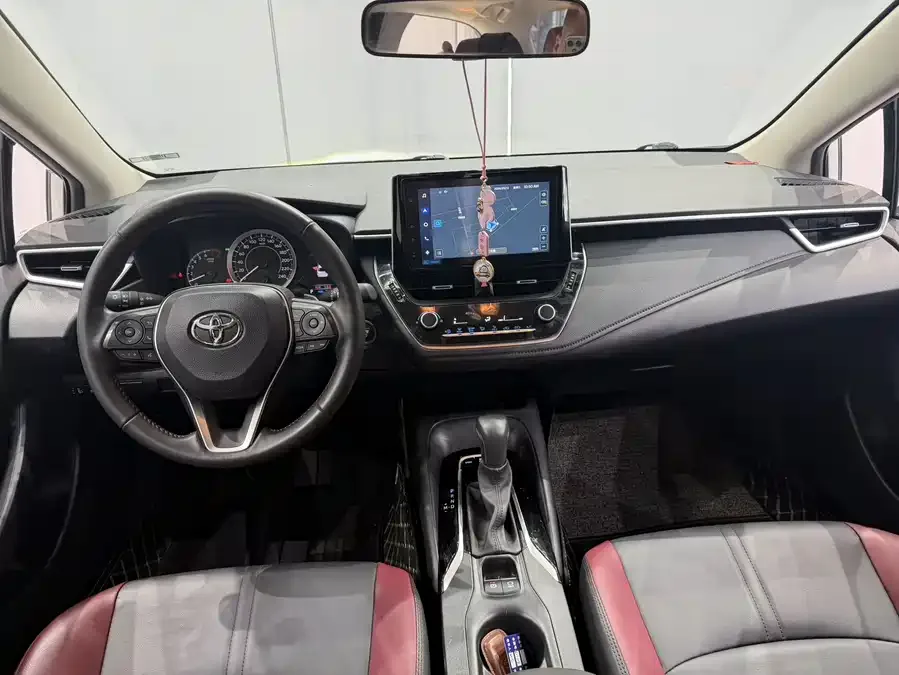 Toyota Corolla Corolla 2021 TNGA 1.5L CVT GR SPORT sports version 2022 — миниатюра 4