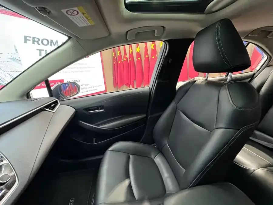 Toyota Corolla Corolla 2021 TNGA 1.5L CVT Elite Edition 2022 — миниатюра 4