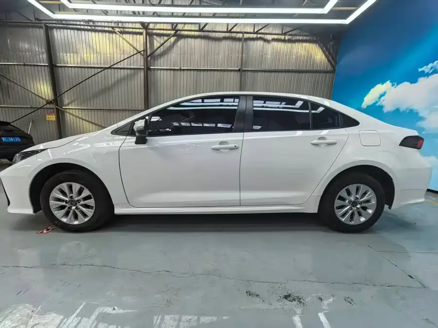 Toyota Corolla Corolla 2022 1.2T S-CVT Pioneer PLUS Edition 2023 — миниатюра 3