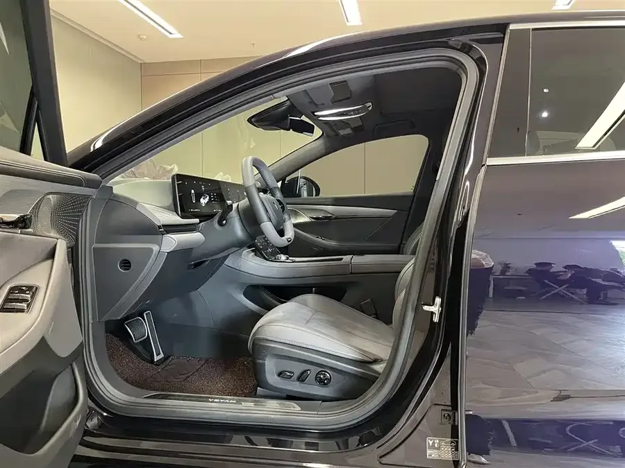 Voyah Lantu light chasing VOYAH 2024 PHEV 4WD Ultra-Long-Range Flagship Edition 2024 — миниатюра 5