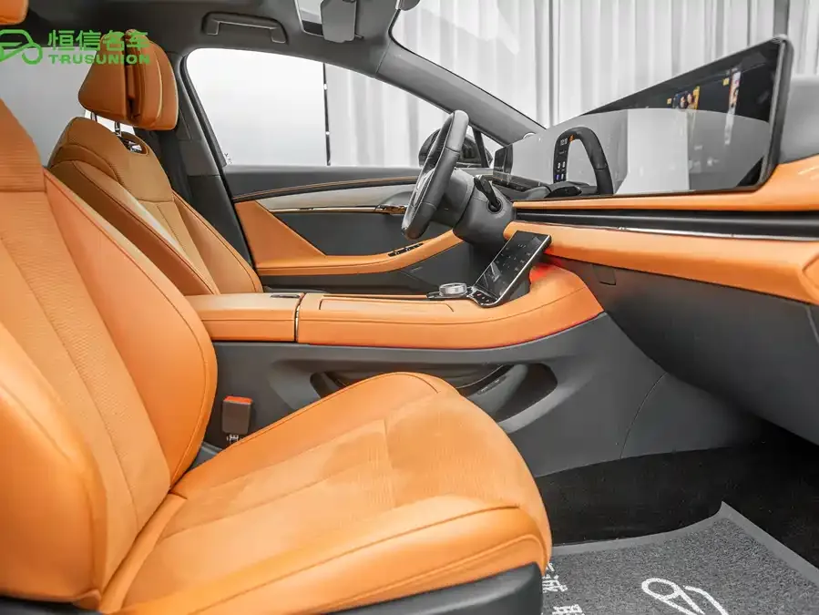 Voyah Lantu light chasing VOYAH 2024 PHEV 4WD Ultra-Long-Range Flagship Edition 2024 — миниатюра 4