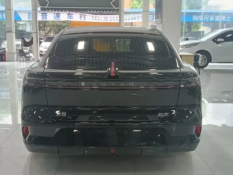 Voyah Lantu light chasing VOYAH 2024 PHEV 4WD Ultra-Long-Range Flagship Edition 2024 — миниатюра 4