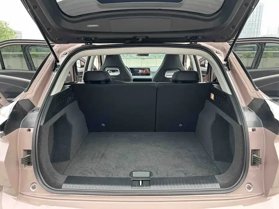 Neta Nezha U Nezha U 2022 Nezha U- 400 Lite ternary lithium 2024 — миниатюра 2