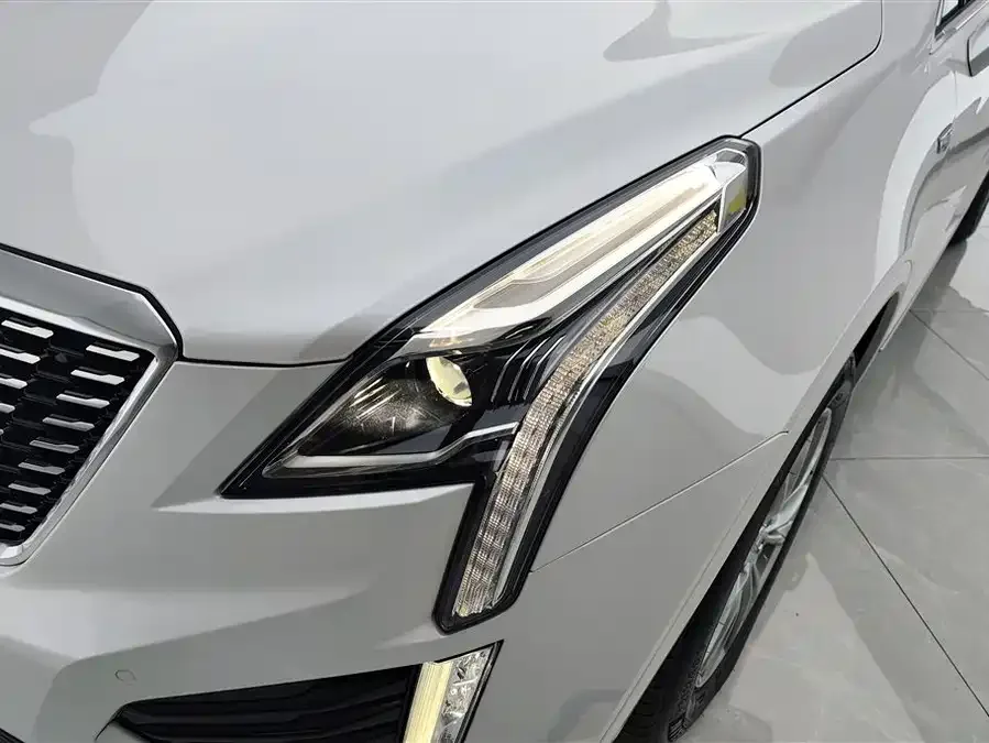 Cadillac XT5 2023 2.0T 2WD Fashion Edition 2023 — миниатюра 5
