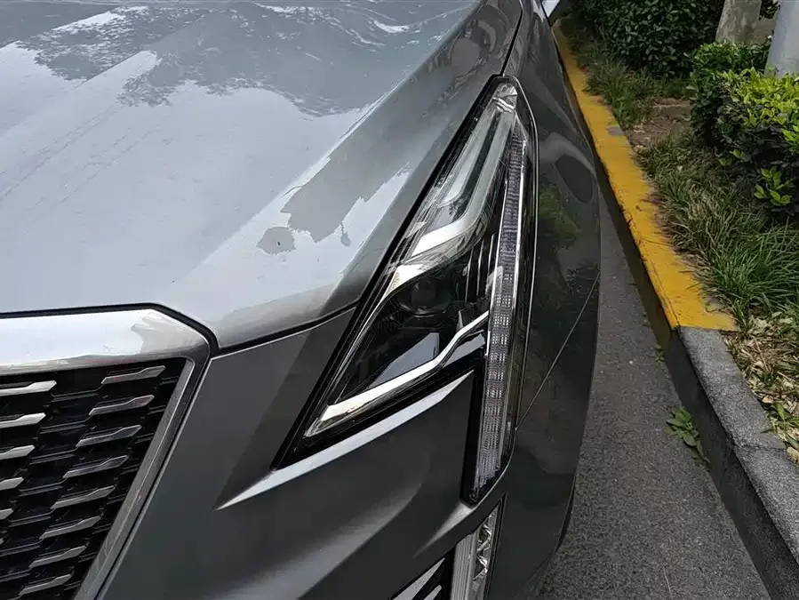 Cadillac XT5 2022 2.0T two-wheel drive luxury model 2022 — миниатюра 2