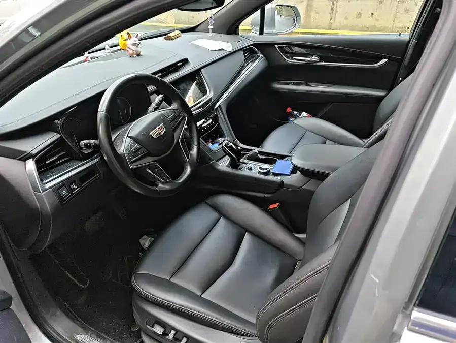 Cadillac XT5 2022 2.0T two-wheel drive luxury model 2022 — миниатюра 3