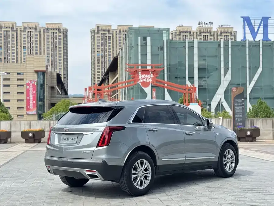 Cadillac XT5 2021 2.0T 2WD Luxury Edition 2022 — миниатюра 3