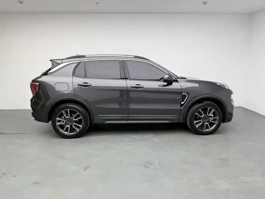 Lynk & Co 01 Lynk & Co 01 2023 2.0TD 2WD Pro 2023 — миниатюра 5