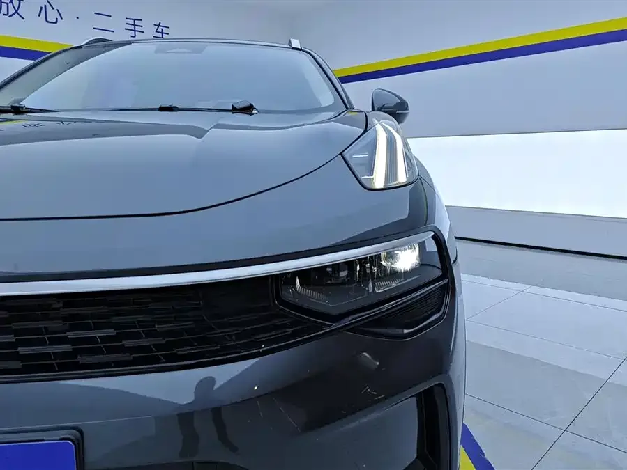 Lynk & Co 01 Lynk & Co 01 2023 2.0TD 2WD Pro 2023 — миниатюра 5