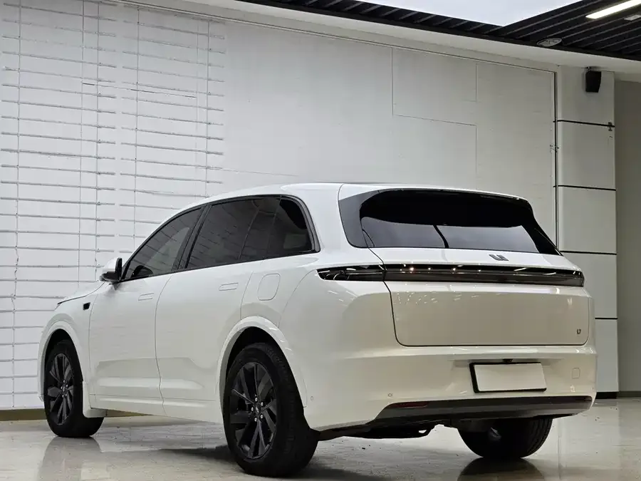 Li Xiang L7 Ideal L7 2023 Pro 2023 — миниатюра 5