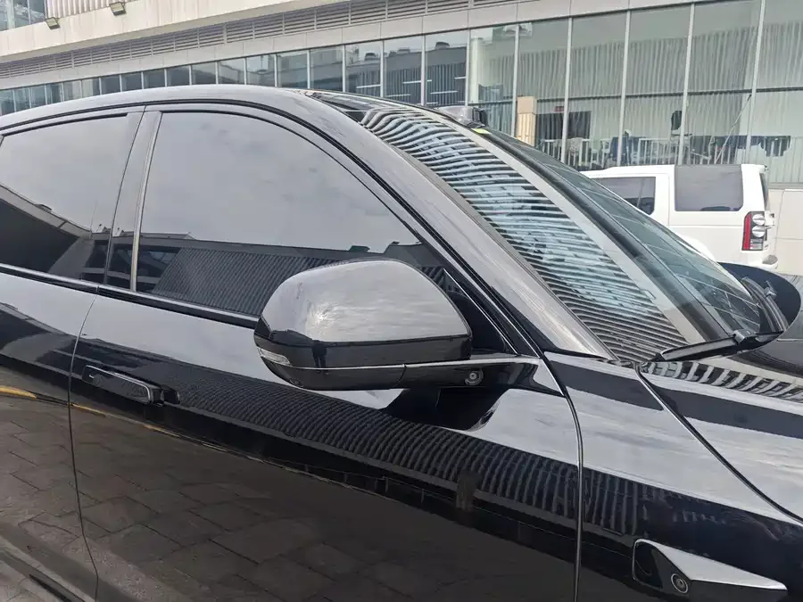Li Xiang L7 Ideal L7 2025 Max Smart Renewal Edition 2025 — миниатюра 3